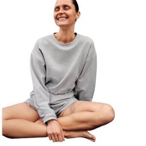 Olivaceous Light Gray Cotton Sweatshirt  Fleece Crew
Neck New Size: US M